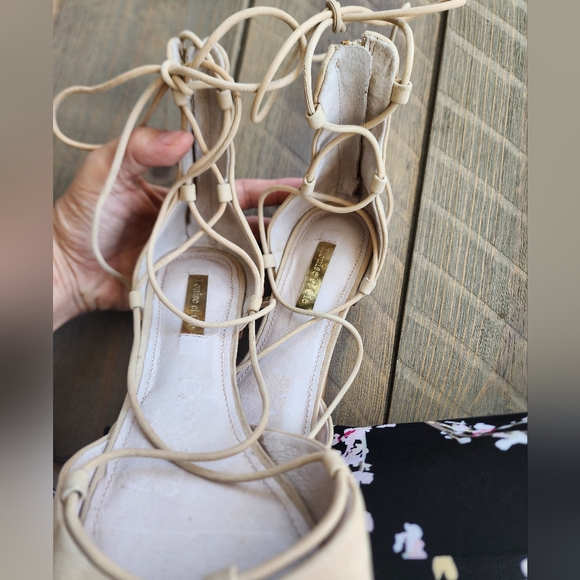 Louise Et Cie Elegant Beige Cream Lace-Up Women's Ballet Falts Shoes Sz 9 - Picture 11 of 11